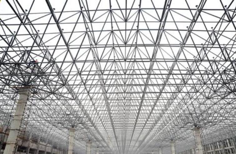 丹江口网架公司为您分享干煤棚在后期的使用保养方法